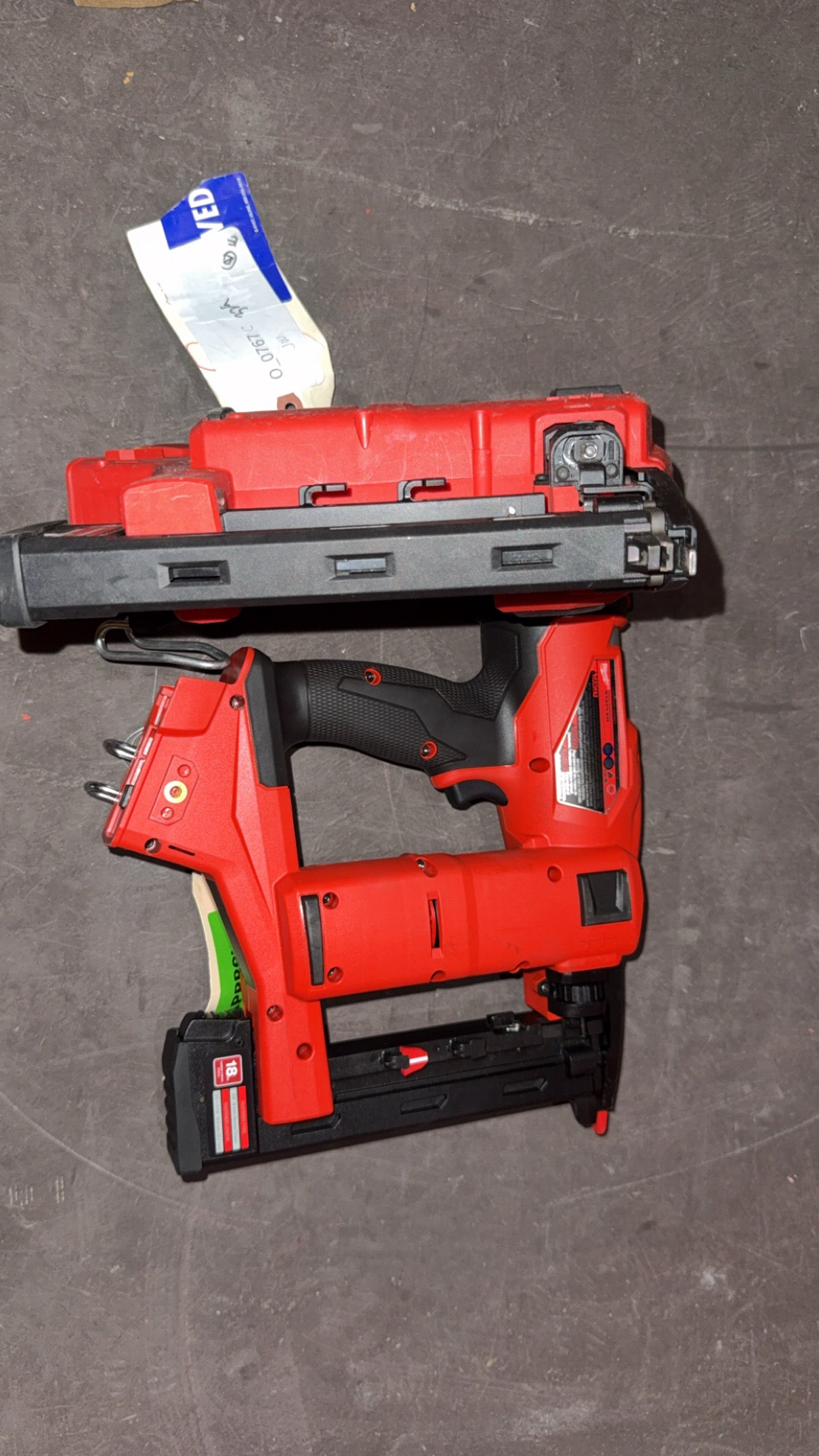 Milwaukee M18 Fuel 18-Volt Lithium Ion Brushless Cordless 18-Gauge 1/4 in. Narrow Crown Stapler (Tool Only)
