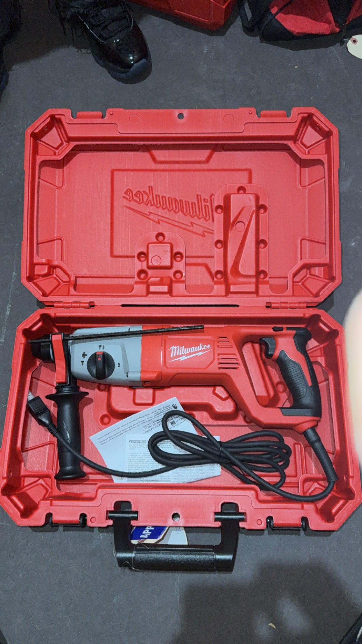 Milwaukee 1” (25 mm) SDS Plus Rotary Hammer