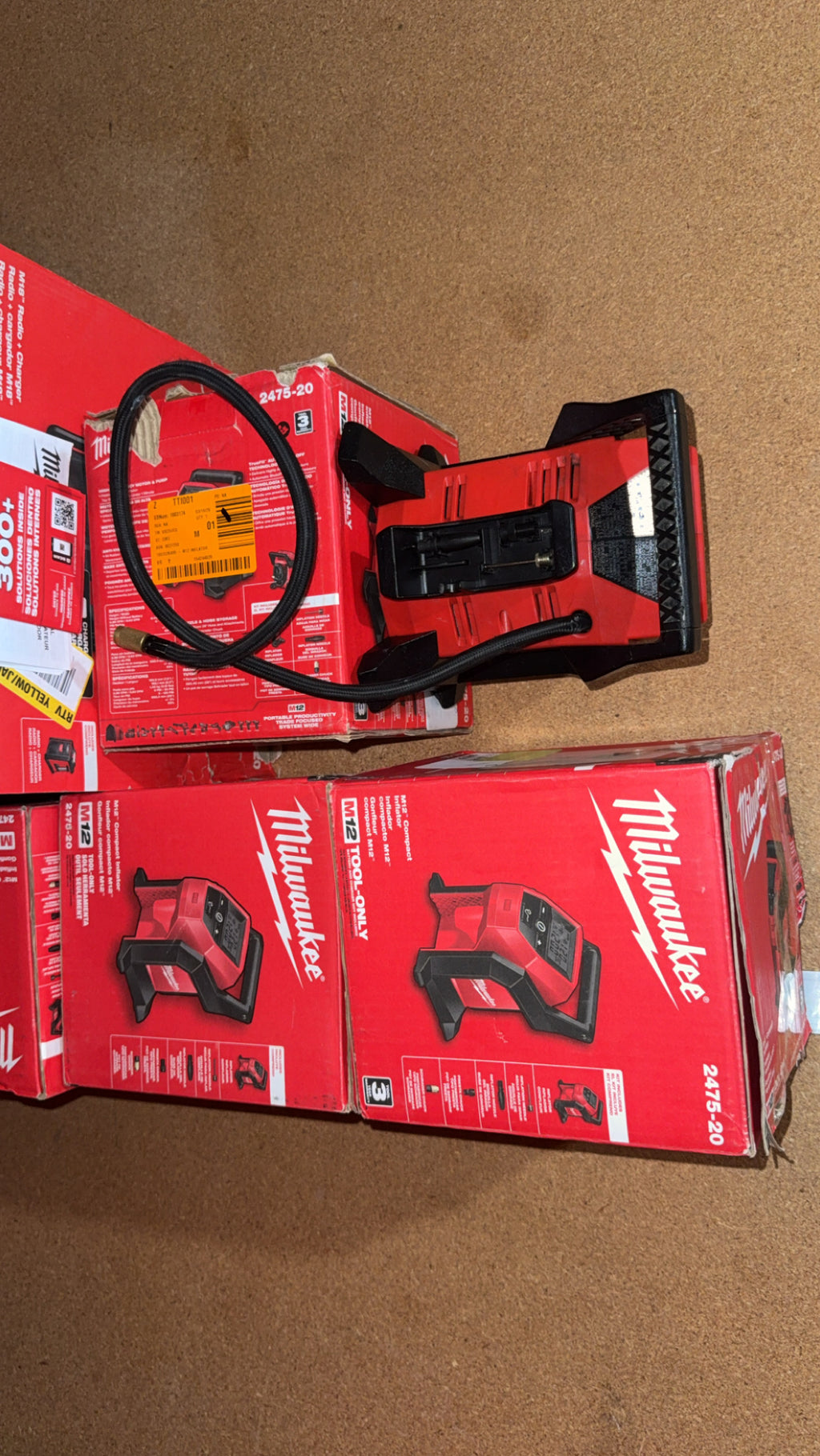 Milwaukee M12 Compact Inflator
