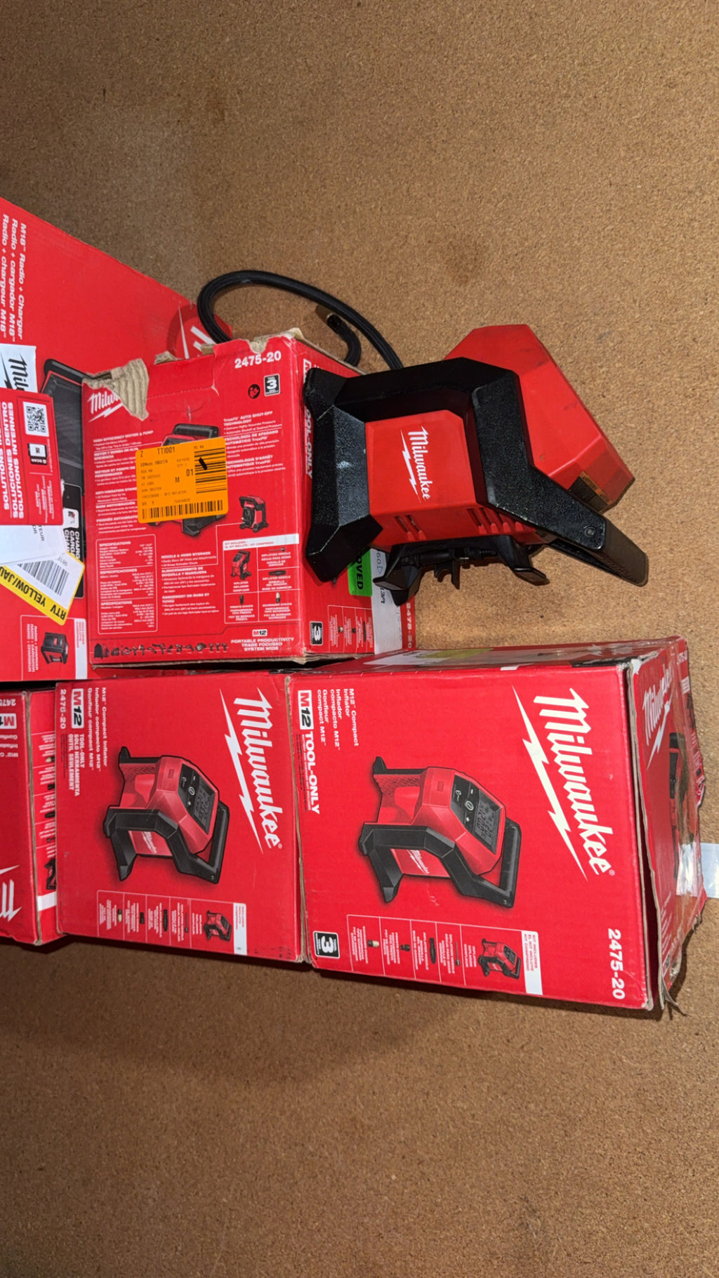 Milwaukee M12 Compact Inflator