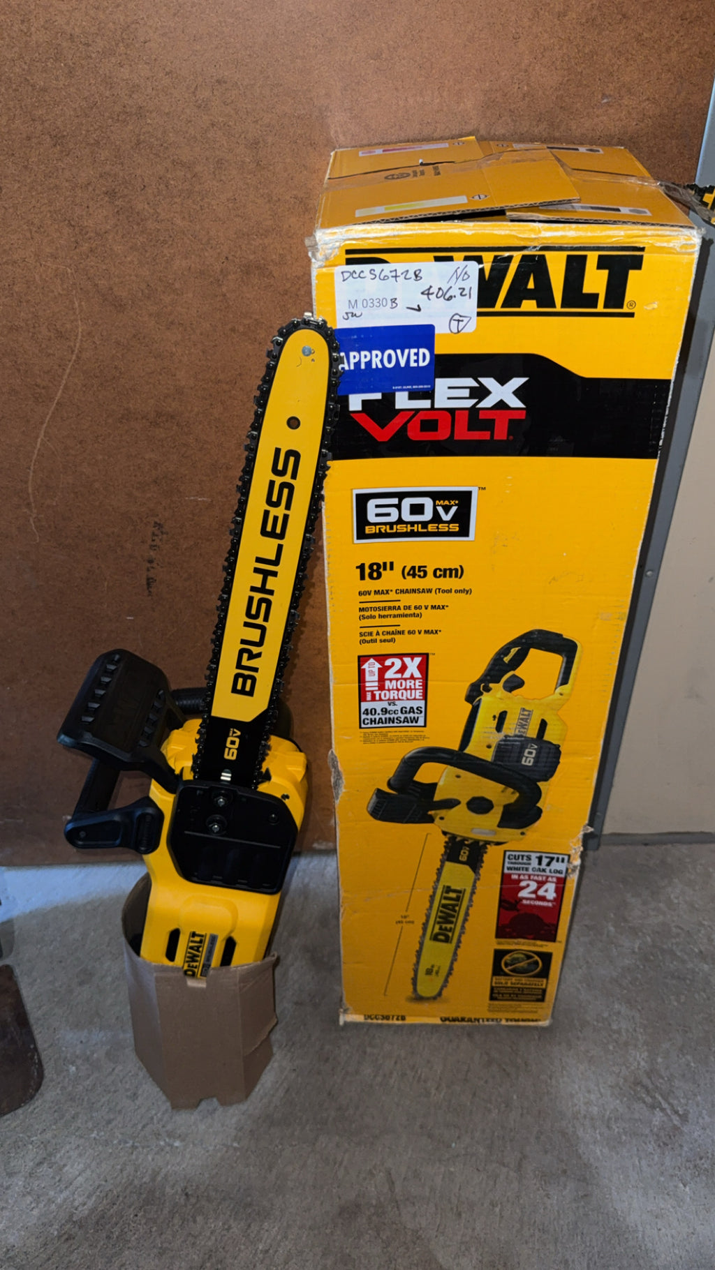 DeWalt 18” (45 cm) 60V MAX Chainsaw (Tool Only)