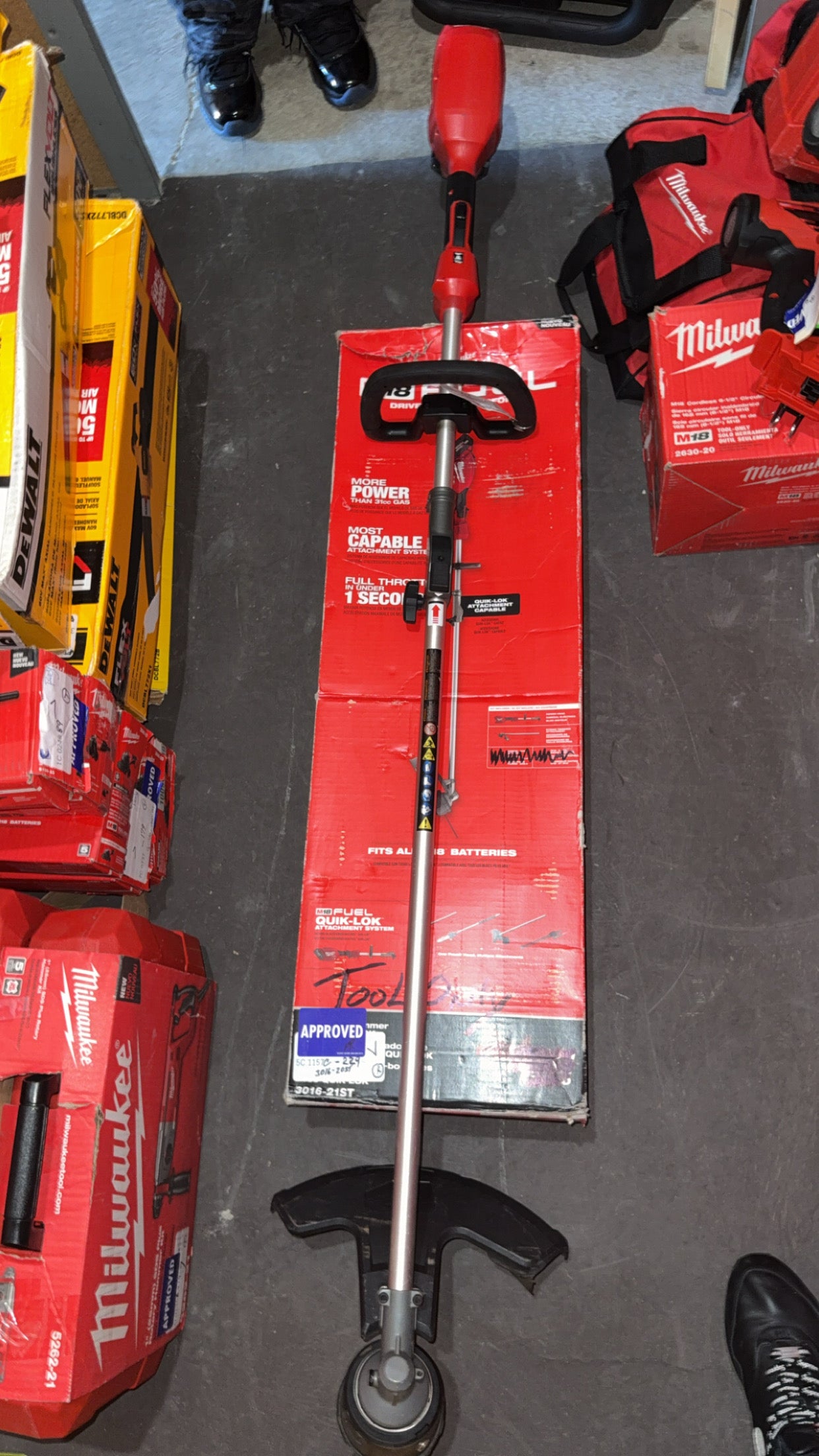 Milwaukee 16” String Trimmer Kit w/ QUIK-LOK (Tool Only)